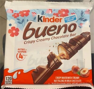 Kinder bueno crispy cream chocolate bar