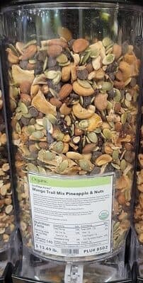 Mango Trail Mix Pineapple & Nuts