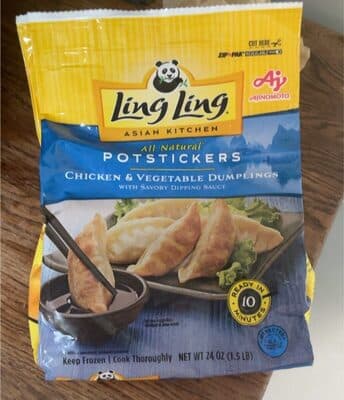 Chicken & Vegetable Dumplings With Savory Dipping Sauce Potstickers