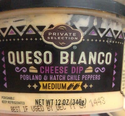 Medium Queso Blanco Poblano & Hatch Chile Peppers Cheese Dip