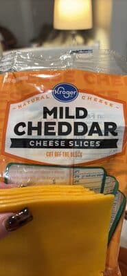 Mild Cheddar Slices