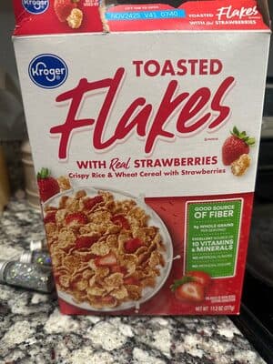 Toasted Flakes, Strawberries