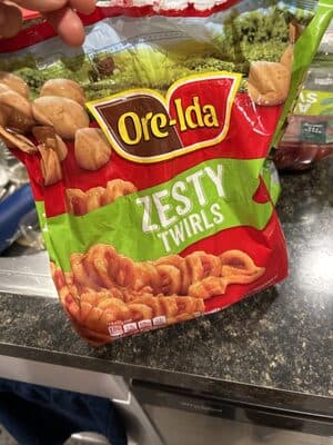 Zesty Seasoned Curly Fries, Bold & Crispy