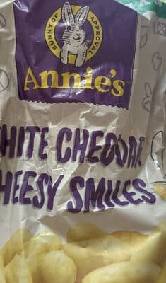 White Cheddar Cheesy Smiles