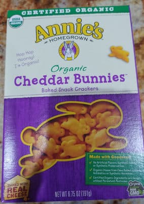 Organic Baked Snack Crackers, Cheddar