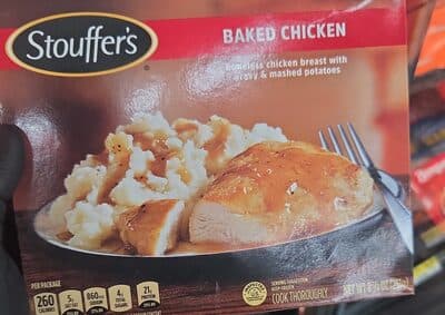 Baked Chicken Boneless Chicken Breast with Gravy & Mashed Potatoes