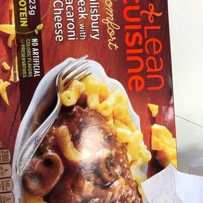 Salisbury Steak with Macaroni & Cheese