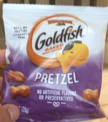 Pretzel Baked Snack Crackers
