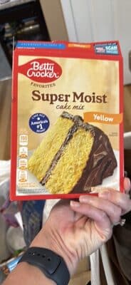 Super Moist cake mix Yellow