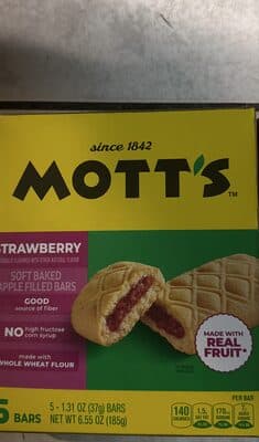 Motts Strawberry Soft Baked Apple Filled Bars