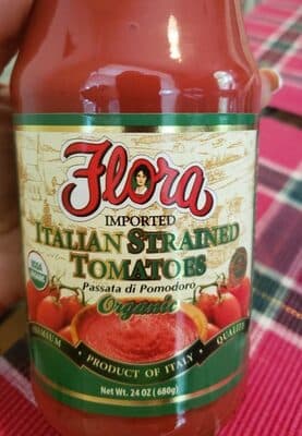 Flora Italian Strained Tomatoes