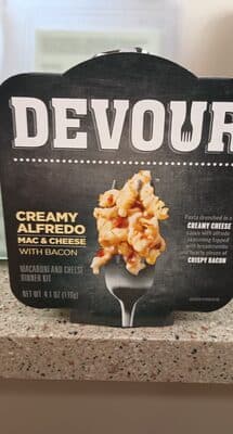 Creamy Alfredo Mac & Cheese with Bacon Dinner Kit