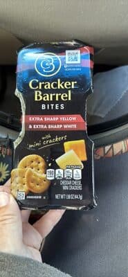 Cracker Barrel Extra Sharp Yellow & Extra Sharp White Cheddar Bites