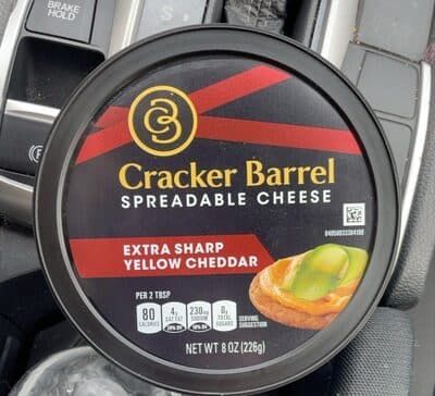 Extra Sharp Yellow Cheddar Spreadable Cheese