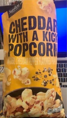 Natural Cheddar Pepper Flavored Popcorn