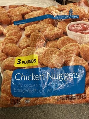 Fully Cooked Nugget Shaped Breaded Chicken Patties