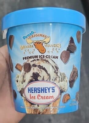 Moose Tracks Premium Ice Cream