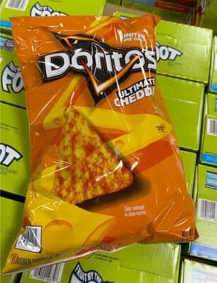 Ultimate Cheddar Flavored Tortilla Chips