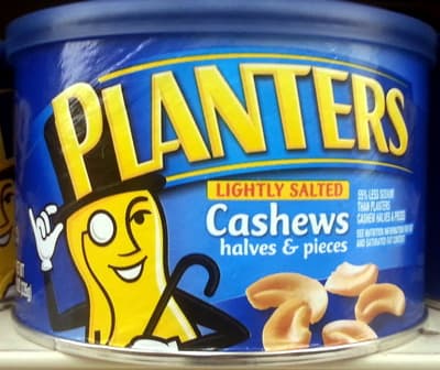 Lightly Salted Cashews Halves & Pieces
