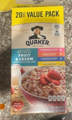 Instant oatmeal fruit & cream