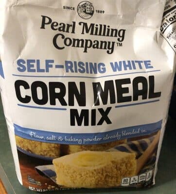 Self-Rising White Corn Meal Mix