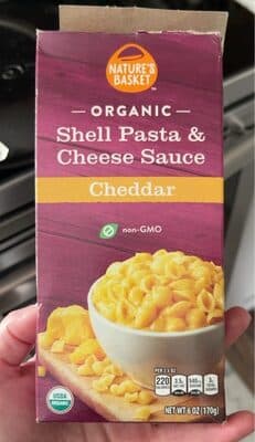 Cheddar Shell Pasta & Cheese Sauce