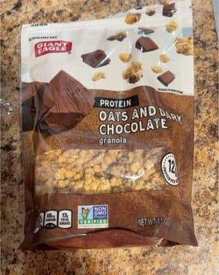 Oats and Dark Chocolate Protein Granola