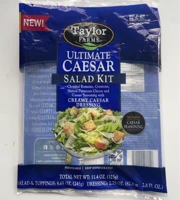 Ultimate Caesar Chopped Romaine, Croutons, Shaved Parmesan Cheese And Caesar Seasoning With Creamy Caesar Dressing Salad Kit
