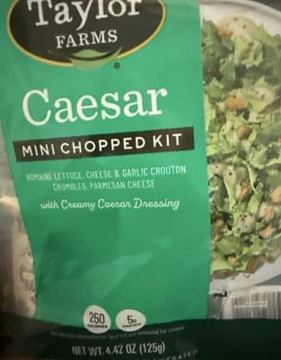 Caesar Mini Chopped Kit