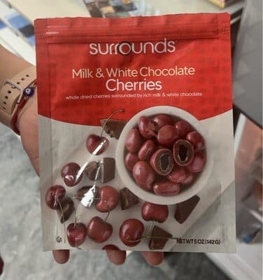 Mil & White chocolate Cherries
