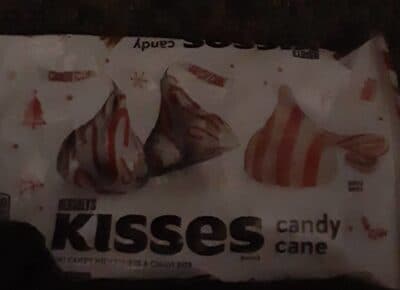 Kisses candy cane