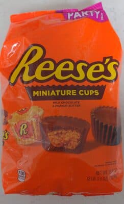 Milk Chocolate & Peanut Butter Miniature Cups