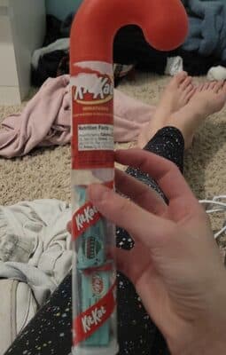 Kit Kat candy cane