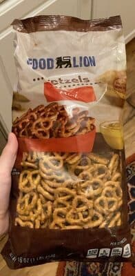 Mini pretzels