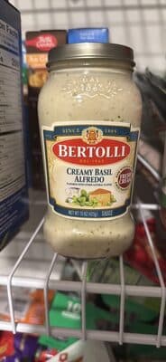 Creamy Basil Alfredo With Aged Parmesan Cheese Sauce