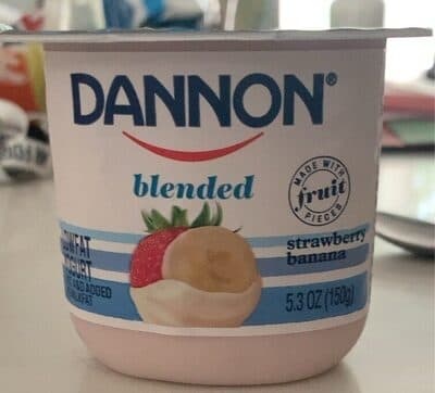 Strawberry Banana Blended Lowfat Yogurt