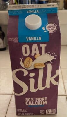 Vanilla Dairy-Free Oatmilk