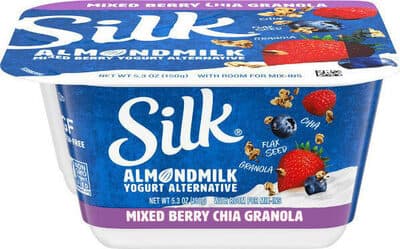 Mixed Berry Chia Granola