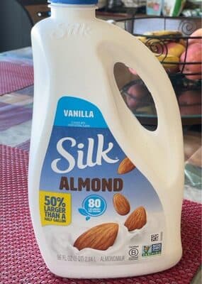 Vanilla Flavored Almondmilk
