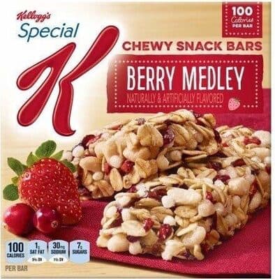 Red Berries Flavored Chewy Snack Bars
