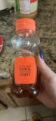 100% Pure Raw & Unfiltered Honey