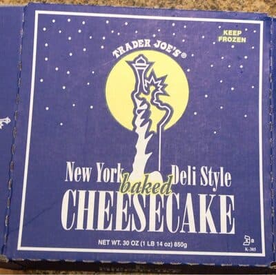 New York Deli Style Cheesecake