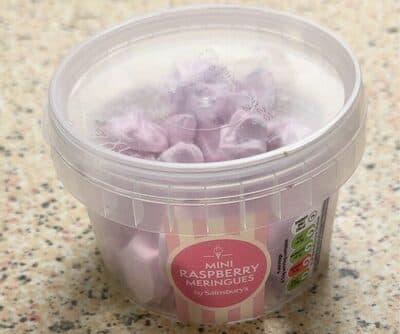 Mini Raspberry Meringues