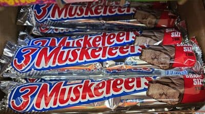 3 Musketeers