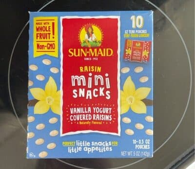 Vanilla Yogurt Covered Raisins Mini Snacks