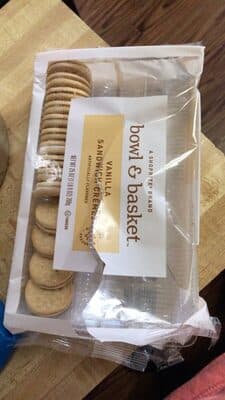 Vanilla Flavored Sandwich Cremes