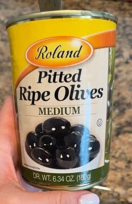 Pitted ripe olives medium