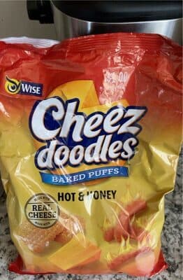 Cheez doodles baked puffs hot & honey