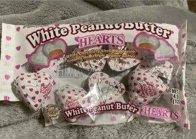 White Peanut Butter Hearts Candy White Chocolaty Shell Filled With Creamy Homestyle Peanut Butter