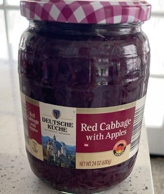 Red Cabbage With Apples